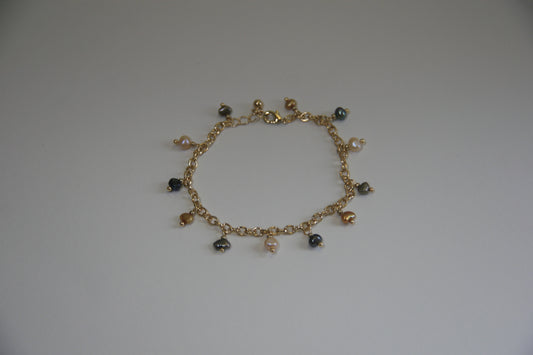 Bedelarmband met zoetwaterpareltjes